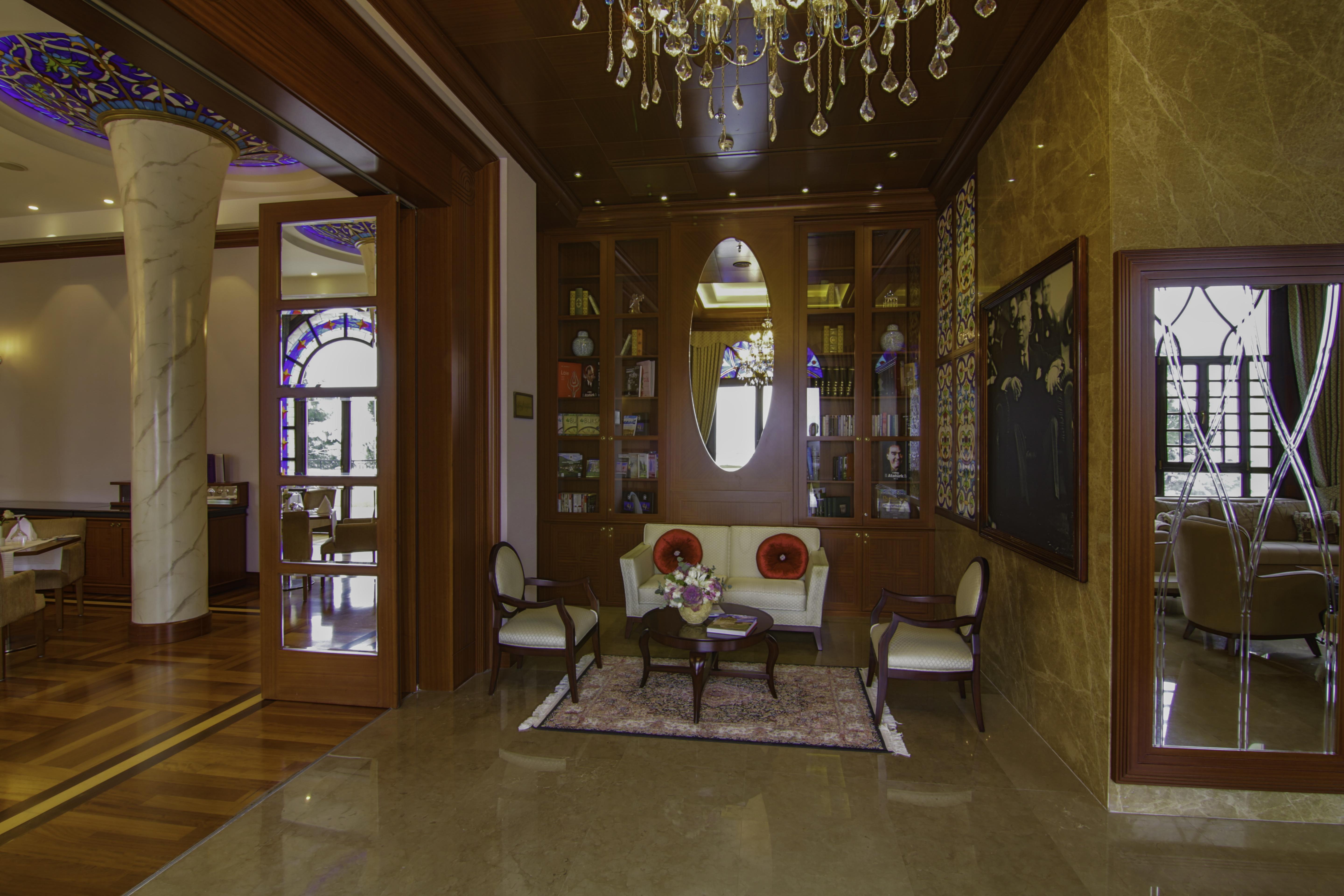 Hotel Celik Palas Convention Center & Thermal Spa Bursa Eksteriør billede Interior of the hotel